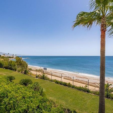 Luxury Three Bedroom Apartment At Estepona Exterior photo